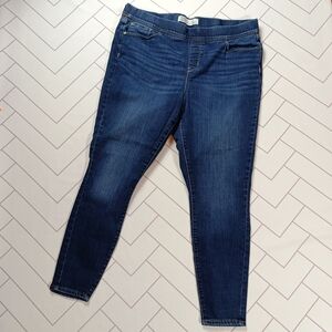 Signature by Levi Strauss Pull On Shaping Super Skinny Jeans Size 20 Plus Size